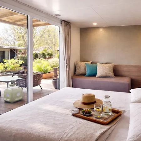 Boutique Mobile Homes Ulikarovinj (Adults Only)-3