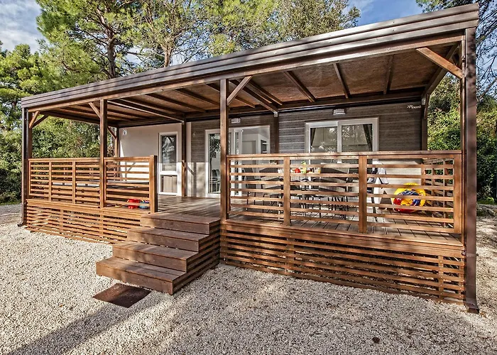  Eurocamp Mobile Homes At Campsite Porton Biondi